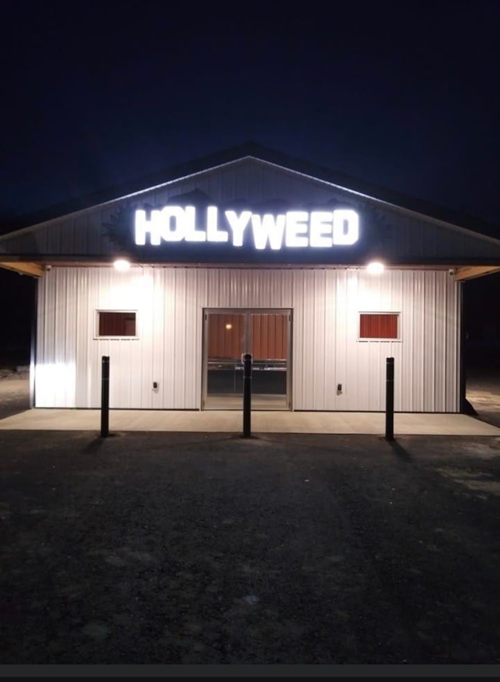 HOLLYWEED